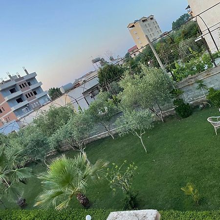 Apartamento Vila Briart Durrës Exterior foto