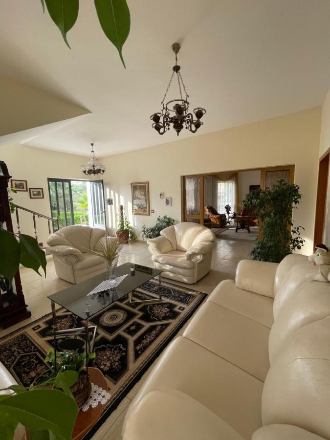 Apartamento Vila Briart Durrës Exterior foto