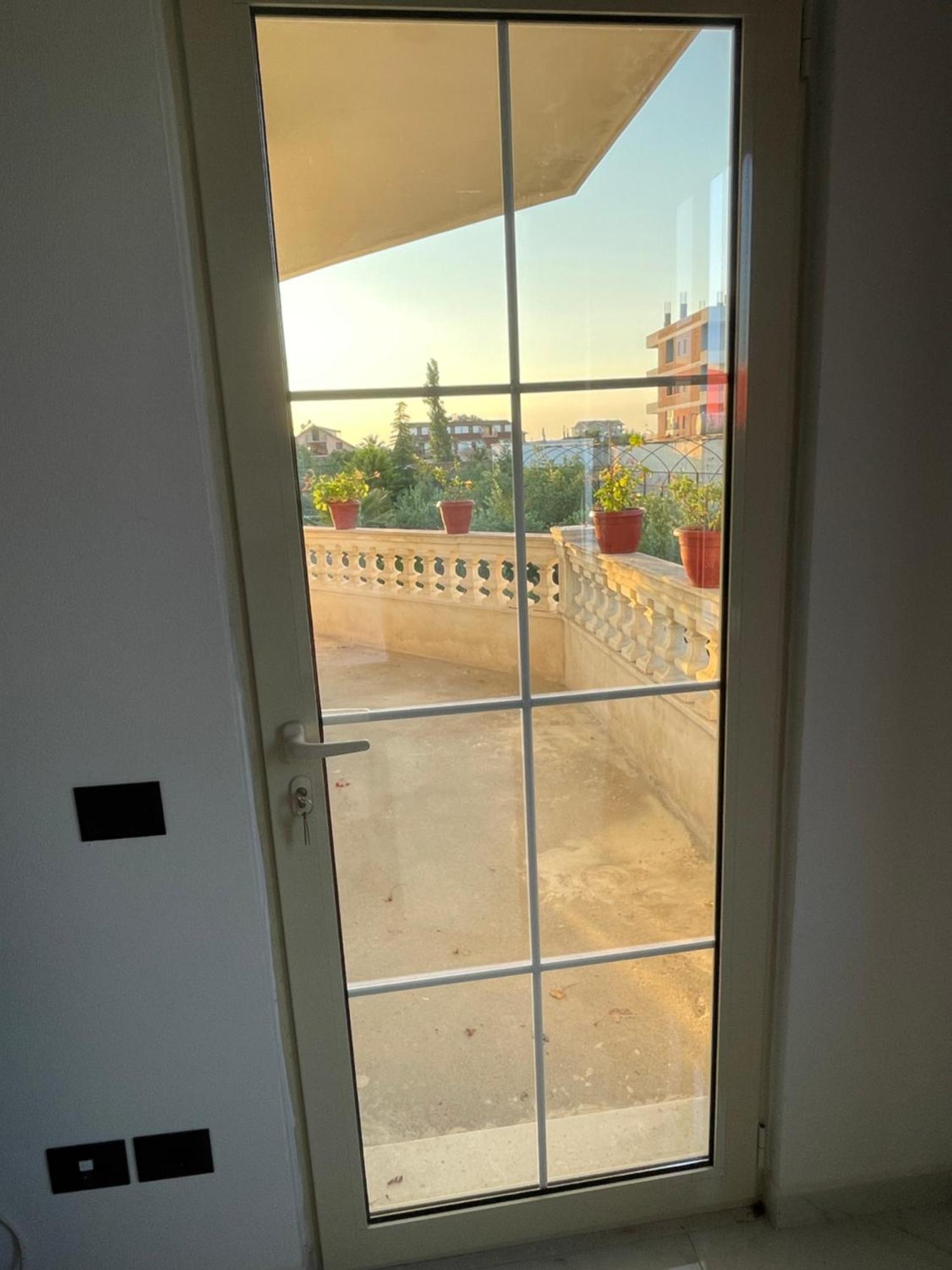 Apartamento Vila Briart Durrës Exterior foto