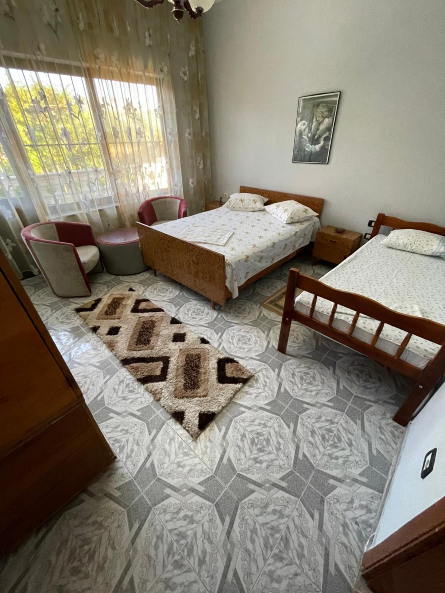 Apartamento Vila Briart Durrës Exterior foto