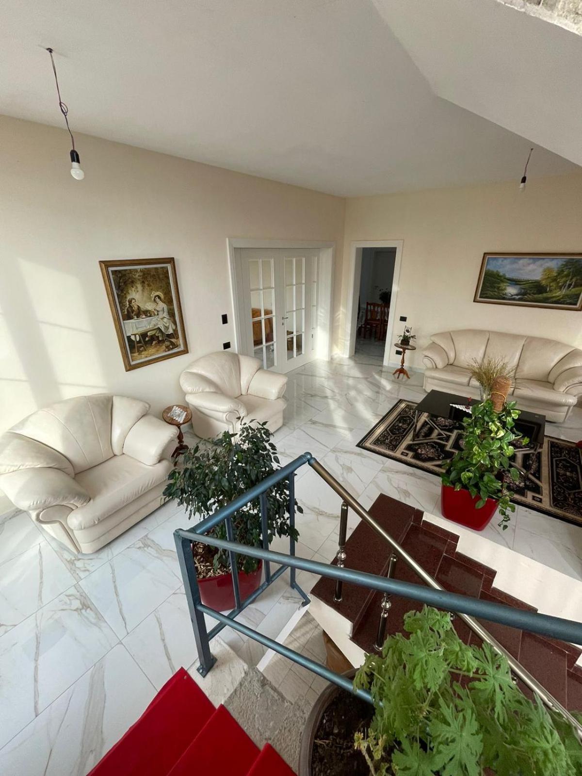 Apartamento Vila Briart Durrës Exterior foto
