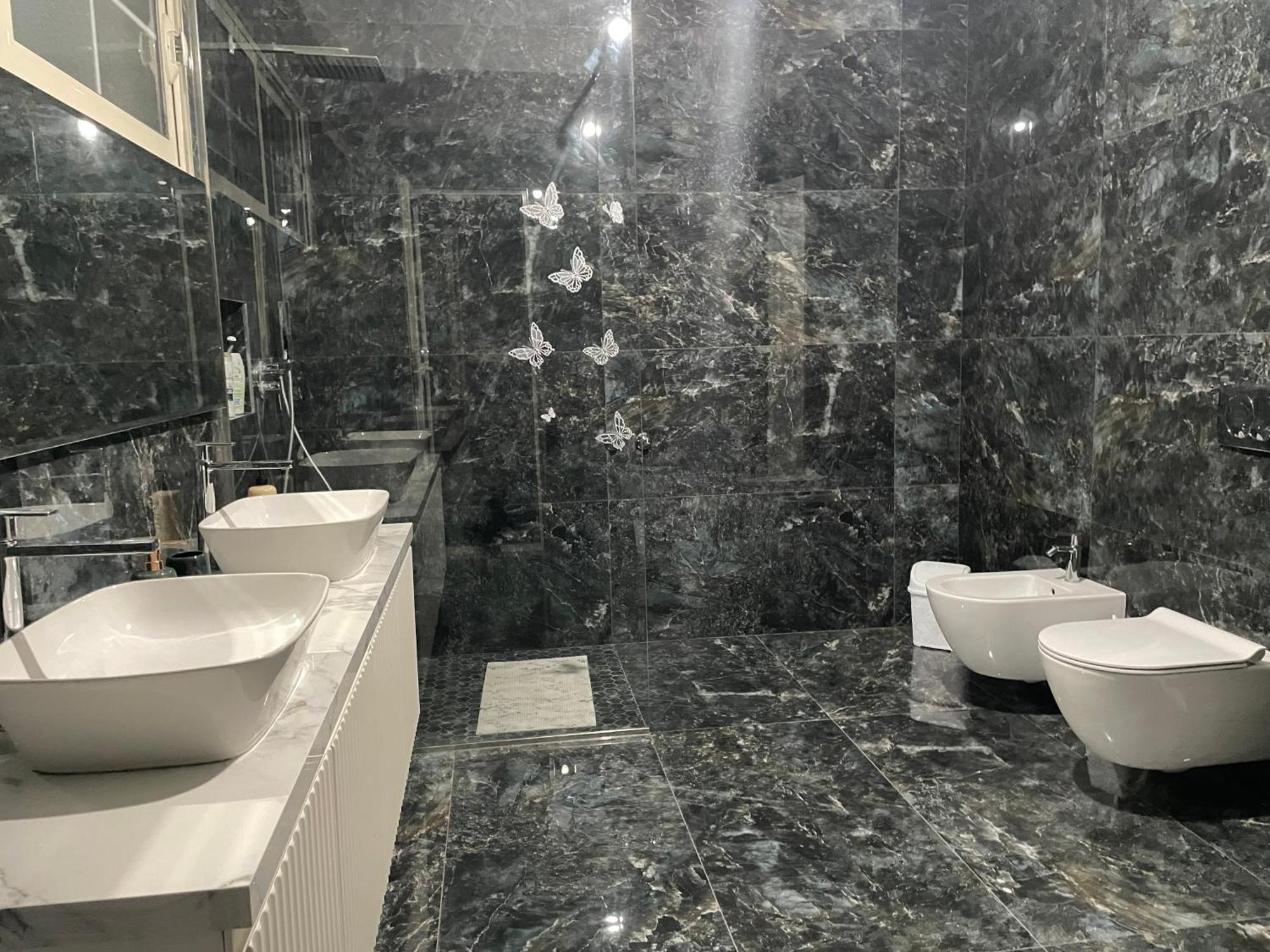 Apartamento Vila Briart Durrës Exterior foto